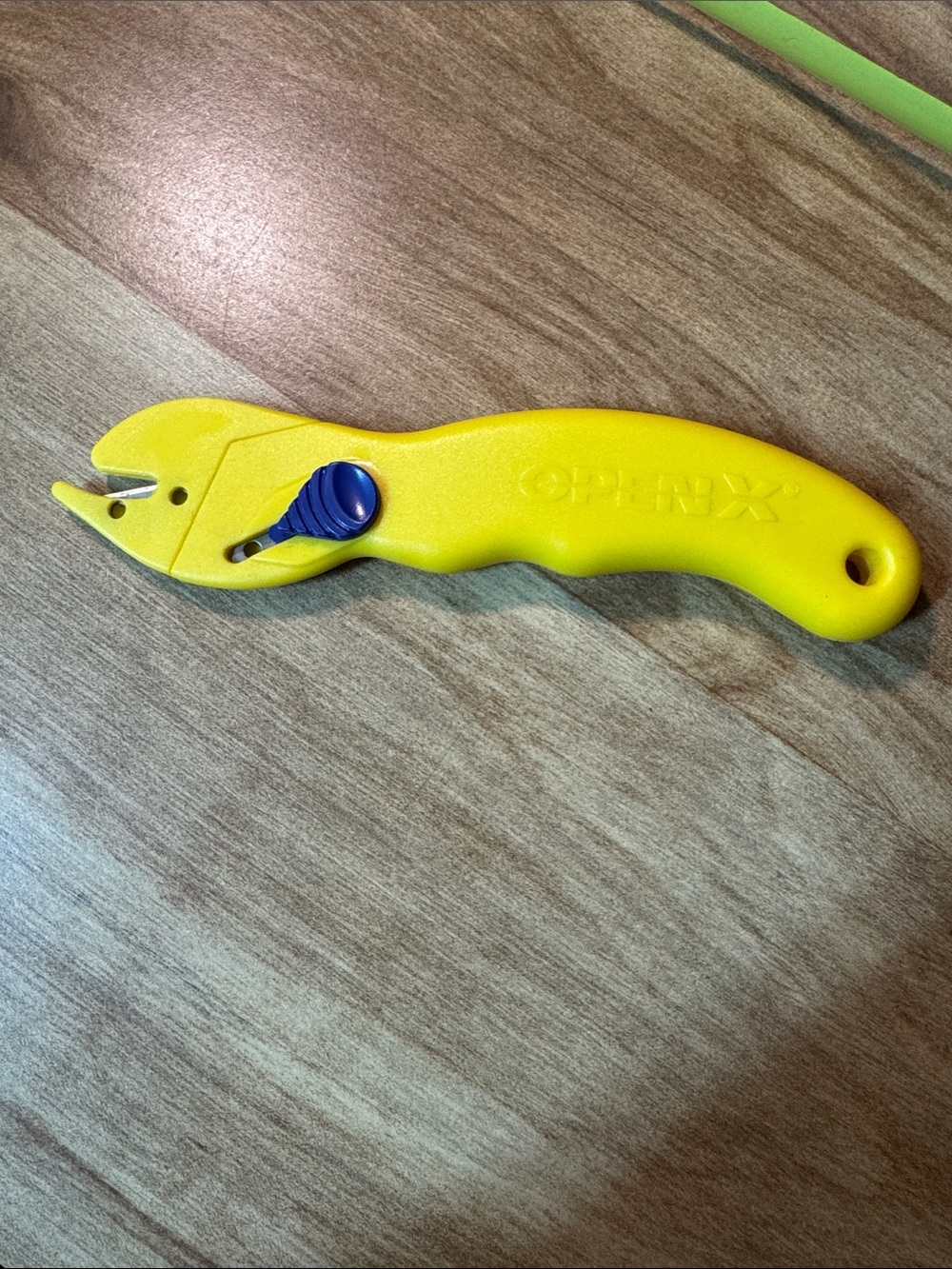 Yellow Safety Cutter